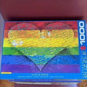 Love & Pride Puzzle - Rainbow